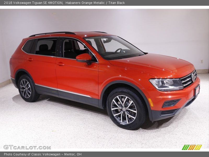 Habanero Orange Metallic / Titan Black 2018 Volkswagen Tiguan SE 4MOTION