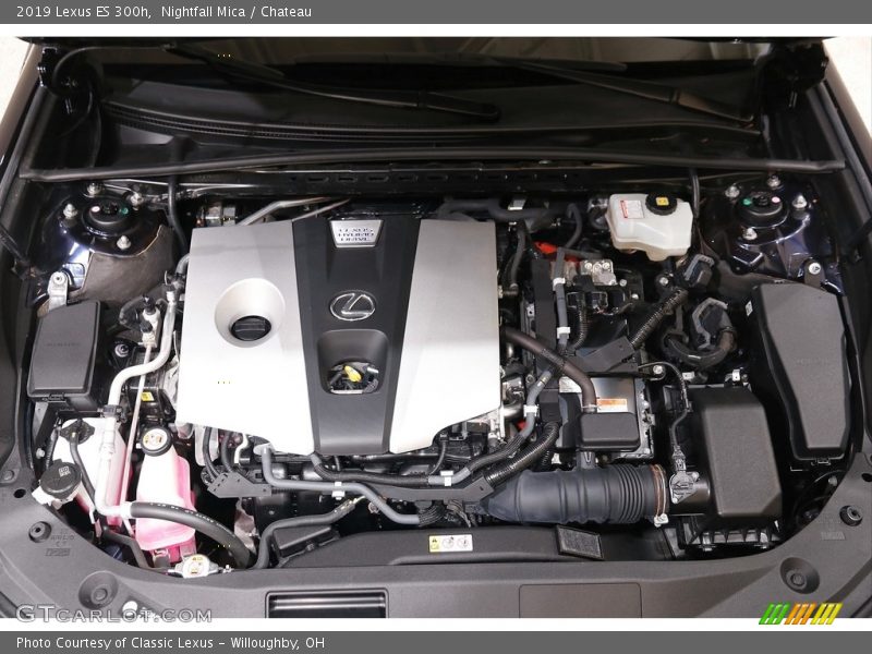  2019 ES 300h Engine - 2.5 Liter DOHC 16-Valve VVT-i 4 Cylinder Gasoline/Electric Hybrid
