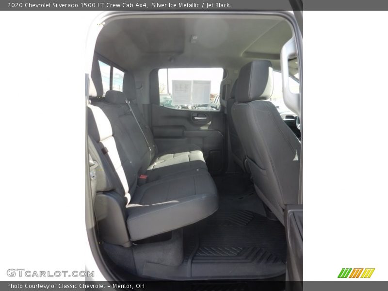 Silver Ice Metallic / Jet Black 2020 Chevrolet Silverado 1500 LT Crew Cab 4x4