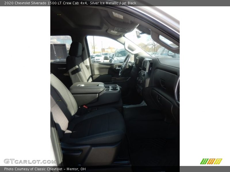 Silver Ice Metallic / Jet Black 2020 Chevrolet Silverado 1500 LT Crew Cab 4x4