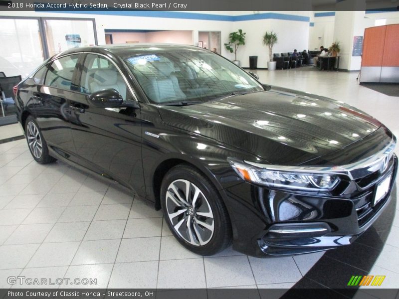 Front 3/4 View of 2018 Accord Hybrid Sedan