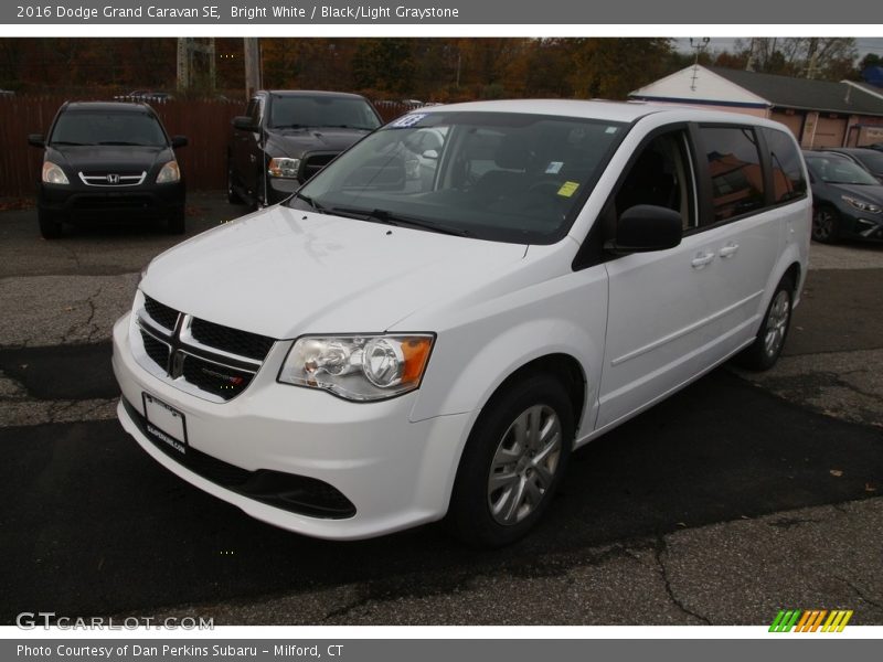 Bright White / Black/Light Graystone 2016 Dodge Grand Caravan SE