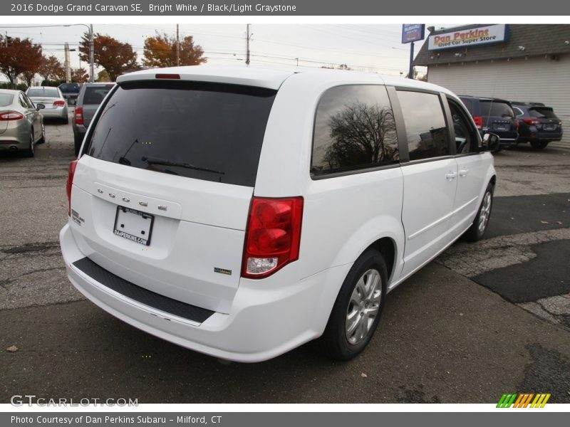 Bright White / Black/Light Graystone 2016 Dodge Grand Caravan SE