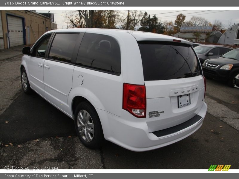 Bright White / Black/Light Graystone 2016 Dodge Grand Caravan SE