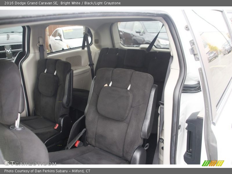 Bright White / Black/Light Graystone 2016 Dodge Grand Caravan SE