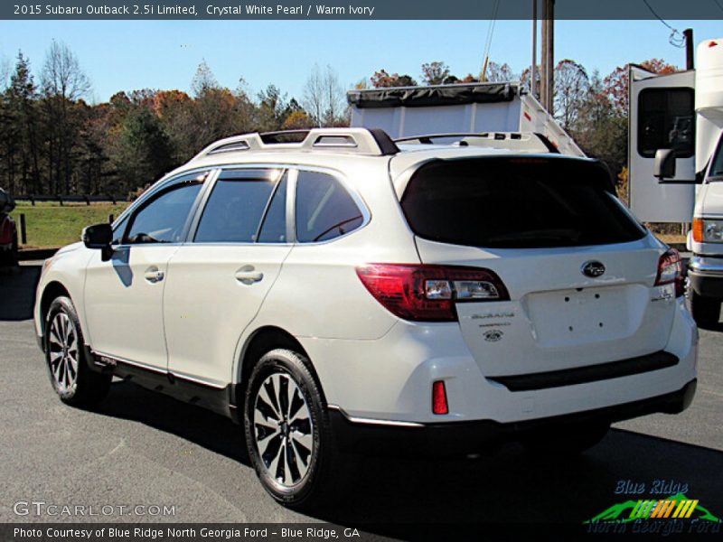 Crystal White Pearl / Warm Ivory 2015 Subaru Outback 2.5i Limited