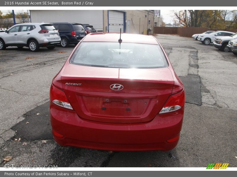 Boston Red / Gray 2016 Hyundai Accent SE Sedan