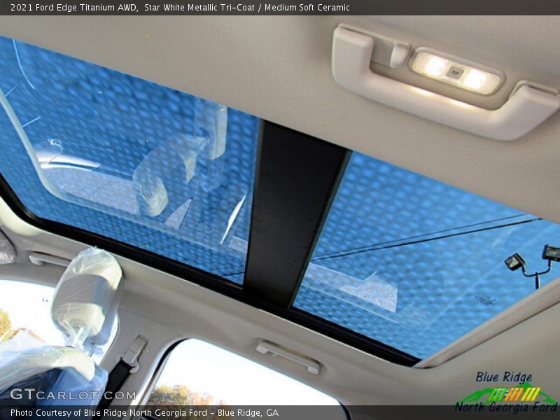 Star White Metallic Tri-Coat / Medium Soft Ceramic 2021 Ford Edge Titanium AWD