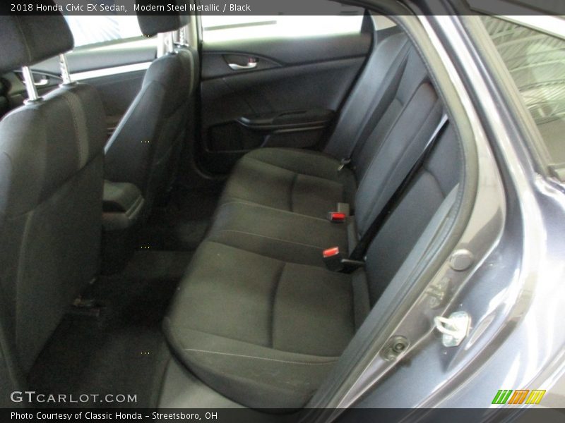 Modern Steel Metallic / Black 2018 Honda Civic EX Sedan