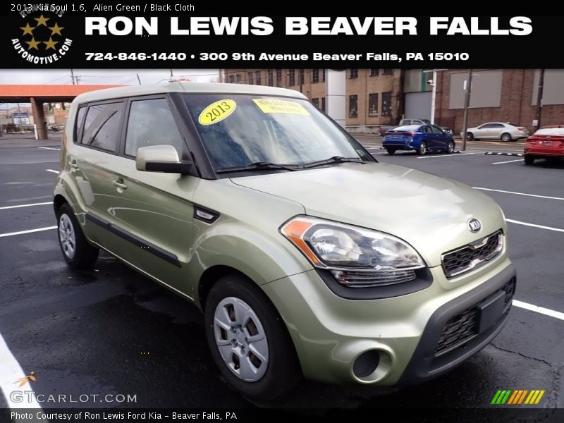Alien Green / Black Cloth 2013 Kia Soul 1.6