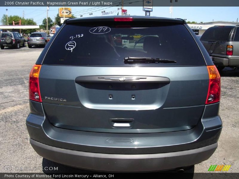 Magnesium Green Pearl / Light Taupe 2006 Chrysler Pacifica