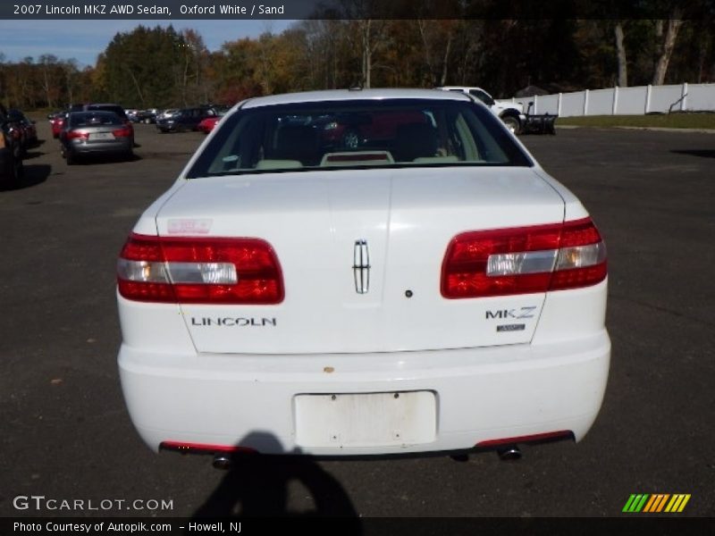 Oxford White / Sand 2007 Lincoln MKZ AWD Sedan