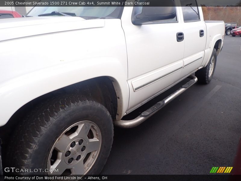 Summit White / Dark Charcoal 2005 Chevrolet Silverado 1500 Z71 Crew Cab 4x4