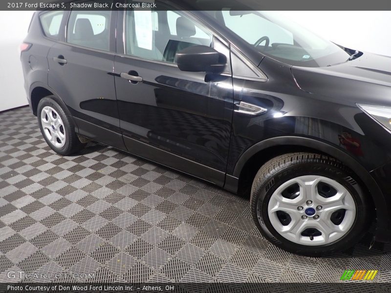 Shadow Black / Charcoal Black 2017 Ford Escape S