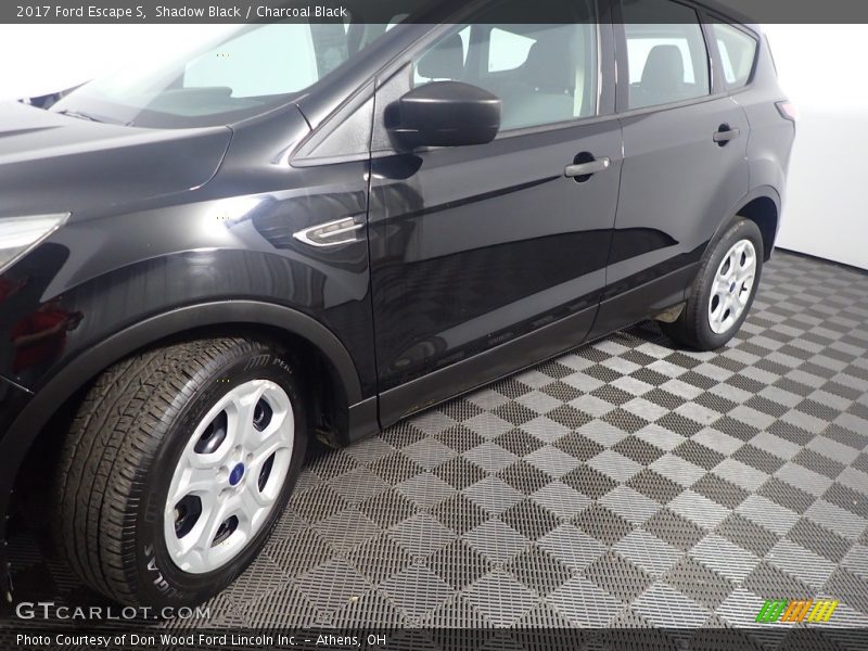 Shadow Black / Charcoal Black 2017 Ford Escape S