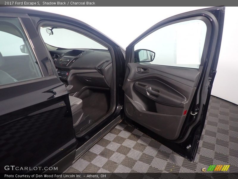 Shadow Black / Charcoal Black 2017 Ford Escape S