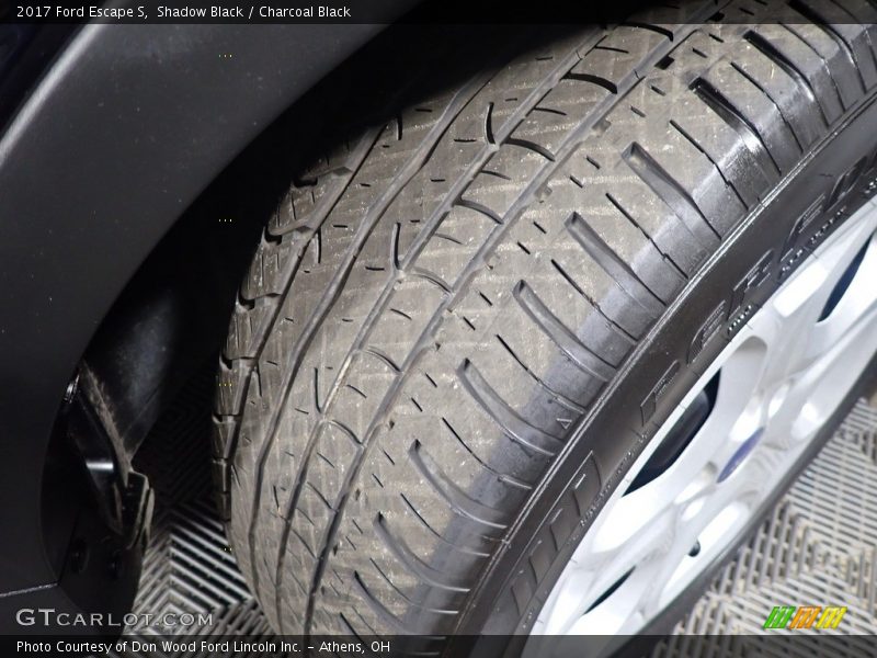 Shadow Black / Charcoal Black 2017 Ford Escape S