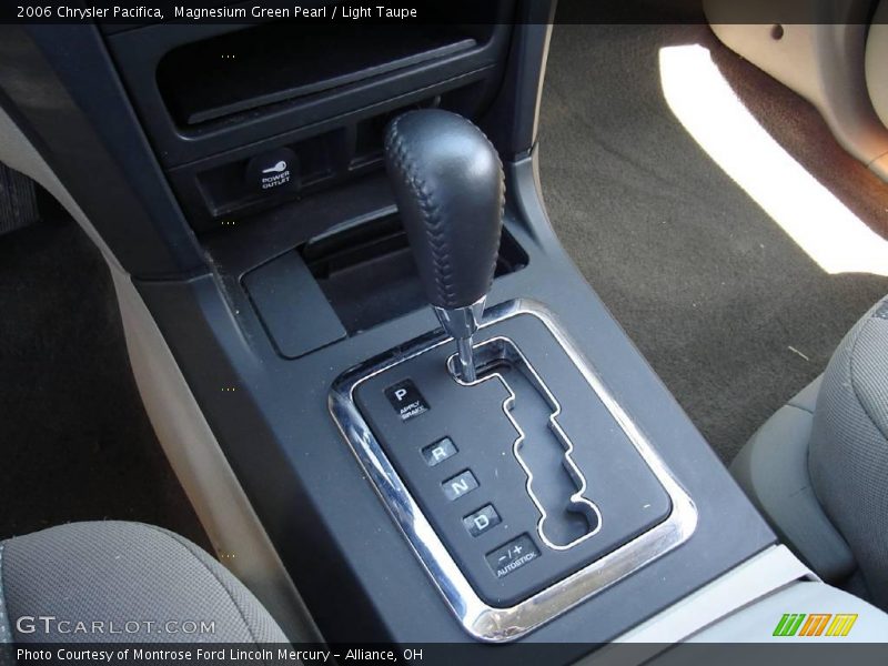 Magnesium Green Pearl / Light Taupe 2006 Chrysler Pacifica