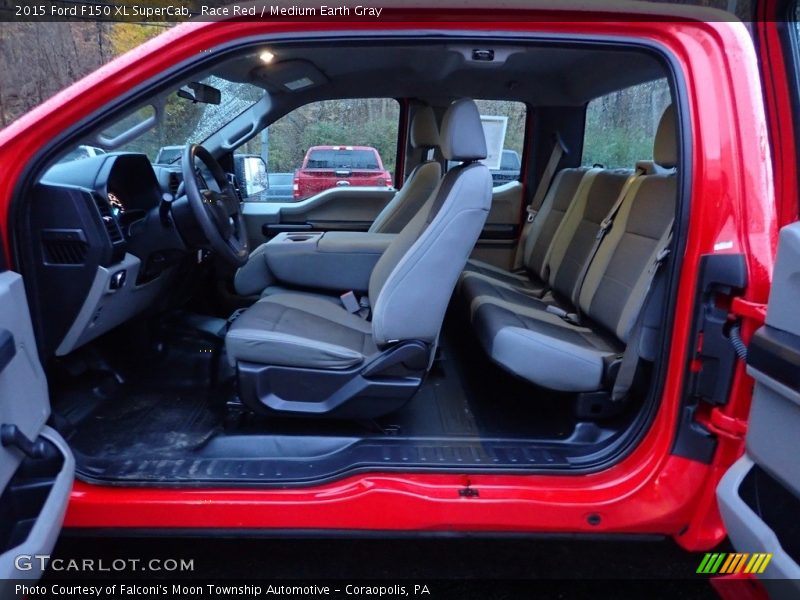 Race Red / Medium Earth Gray 2015 Ford F150 XL SuperCab