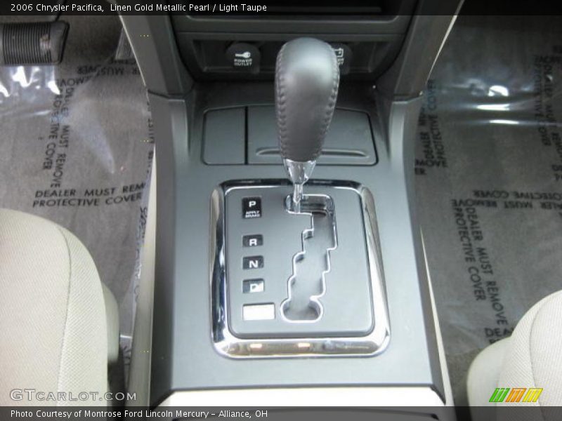Linen Gold Metallic Pearl / Light Taupe 2006 Chrysler Pacifica