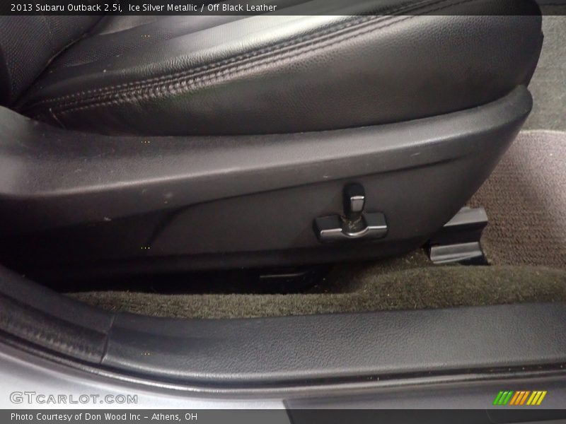 Ice Silver Metallic / Off Black Leather 2013 Subaru Outback 2.5i