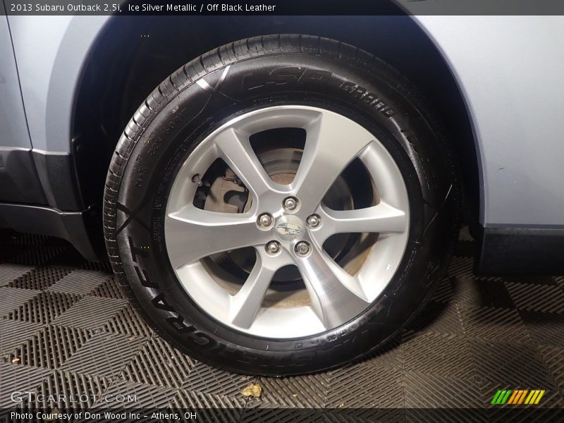 Ice Silver Metallic / Off Black Leather 2013 Subaru Outback 2.5i