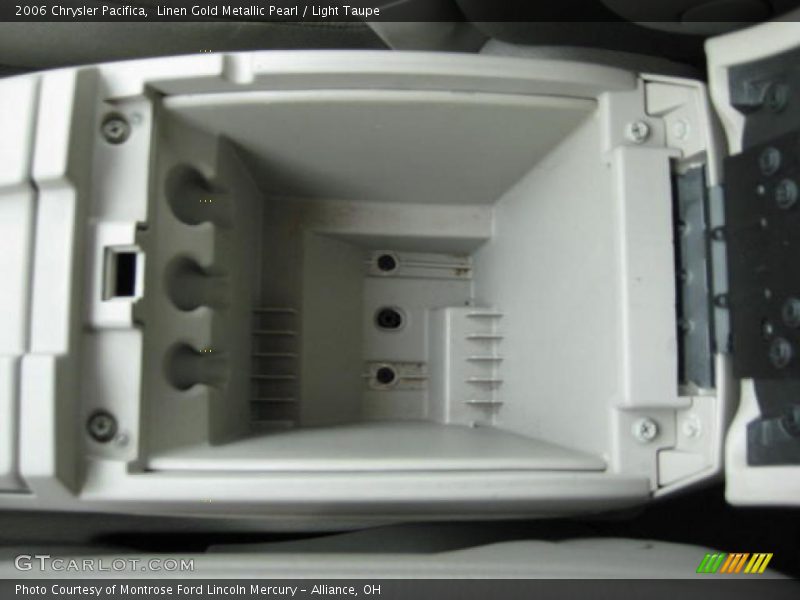 Linen Gold Metallic Pearl / Light Taupe 2006 Chrysler Pacifica
