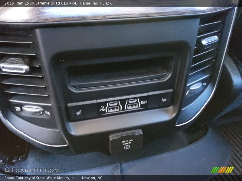 Flame Red / Black 2019 Ram 1500 Laramie Quad Cab 4x4