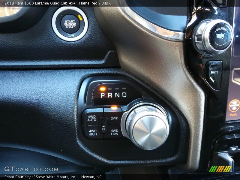 Flame Red / Black 2019 Ram 1500 Laramie Quad Cab 4x4