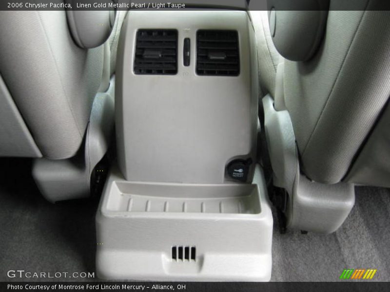 Linen Gold Metallic Pearl / Light Taupe 2006 Chrysler Pacifica
