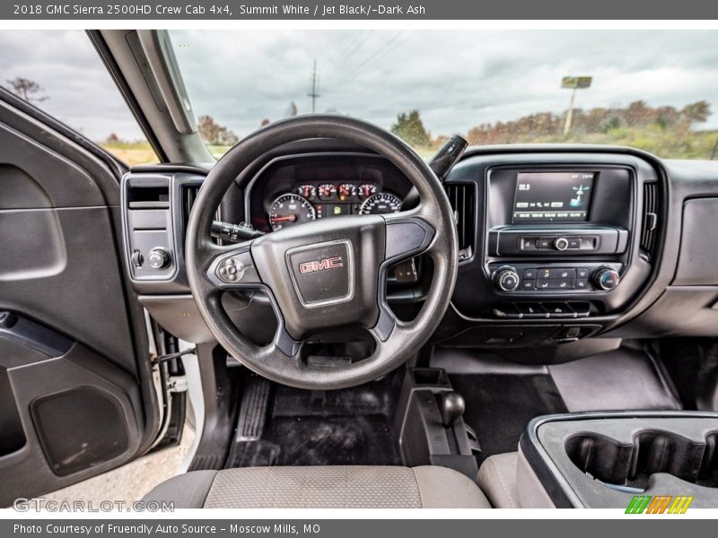 Summit White / Jet Black/­Dark Ash 2018 GMC Sierra 2500HD Crew Cab 4x4