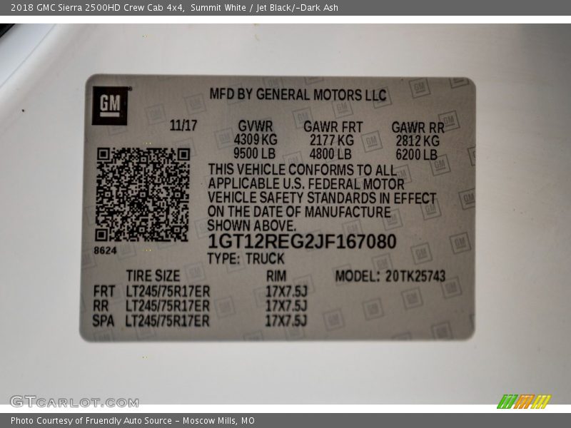 Summit White / Jet Black/­Dark Ash 2018 GMC Sierra 2500HD Crew Cab 4x4