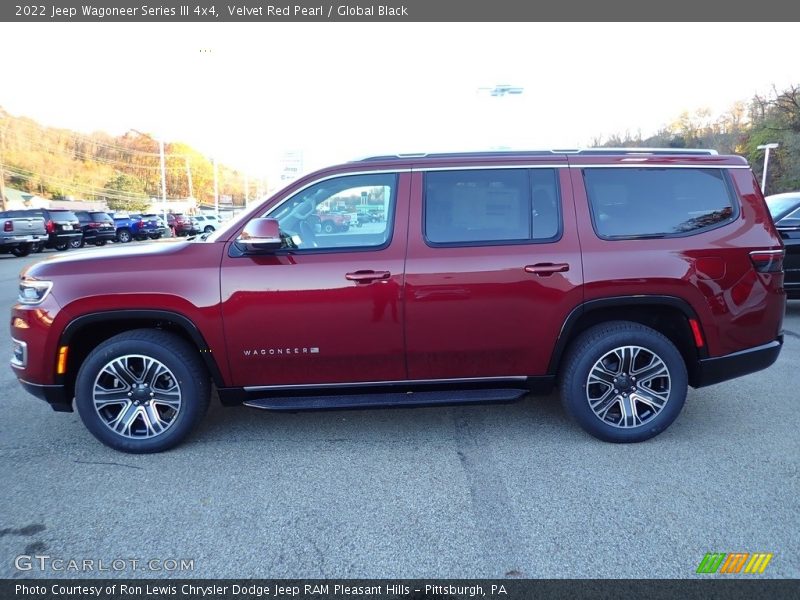  2022 Wagoneer Series III 4x4 Velvet Red Pearl