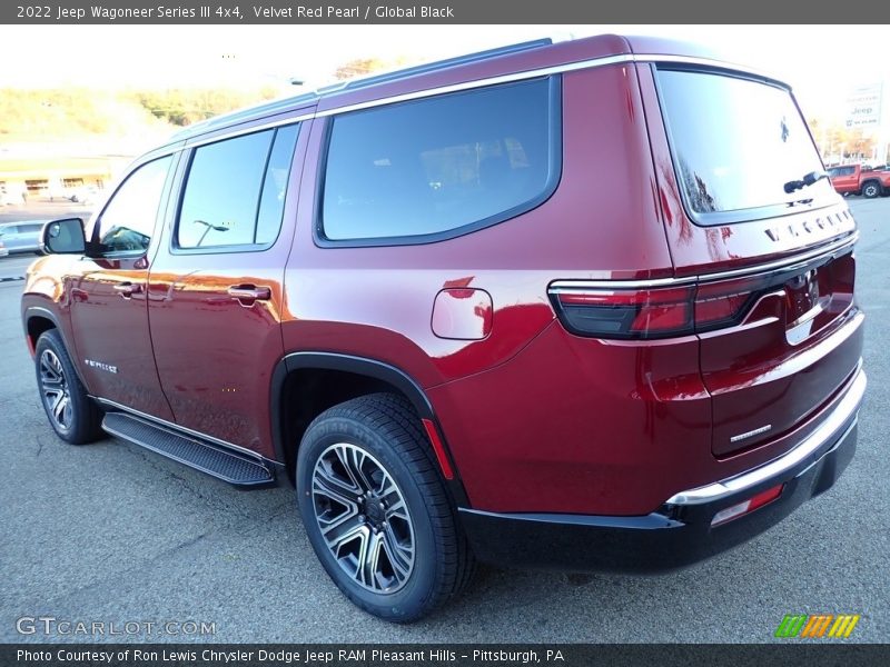  2022 Wagoneer Series III 4x4 Velvet Red Pearl