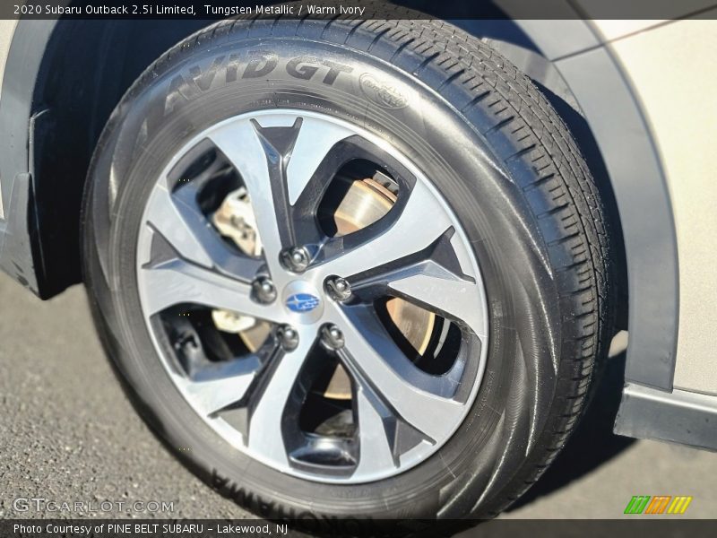 Tungsten Metallic / Warm Ivory 2020 Subaru Outback 2.5i Limited