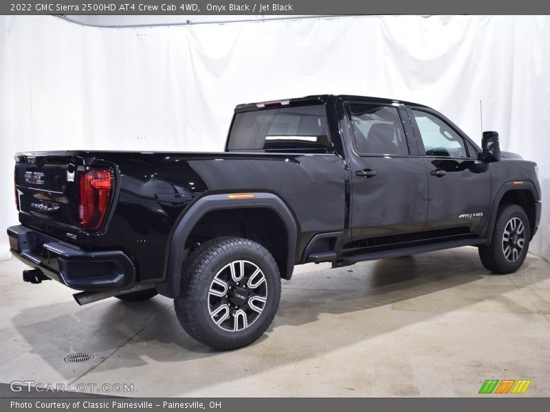 Onyx Black / Jet Black 2022 GMC Sierra 2500HD AT4 Crew Cab 4WD