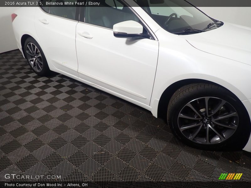 Bellanova White Pearl / Ebony 2016 Acura TLX 3.5