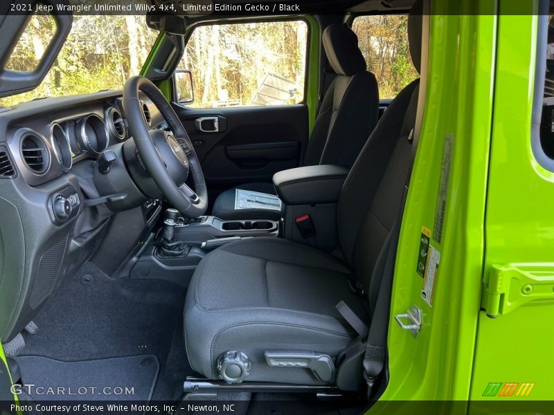Front Seat of 2021 Wrangler Unlimited Willys 4x4