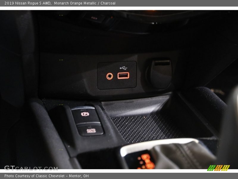 Monarch Orange Metallic / Charcoal 2019 Nissan Rogue S AWD
