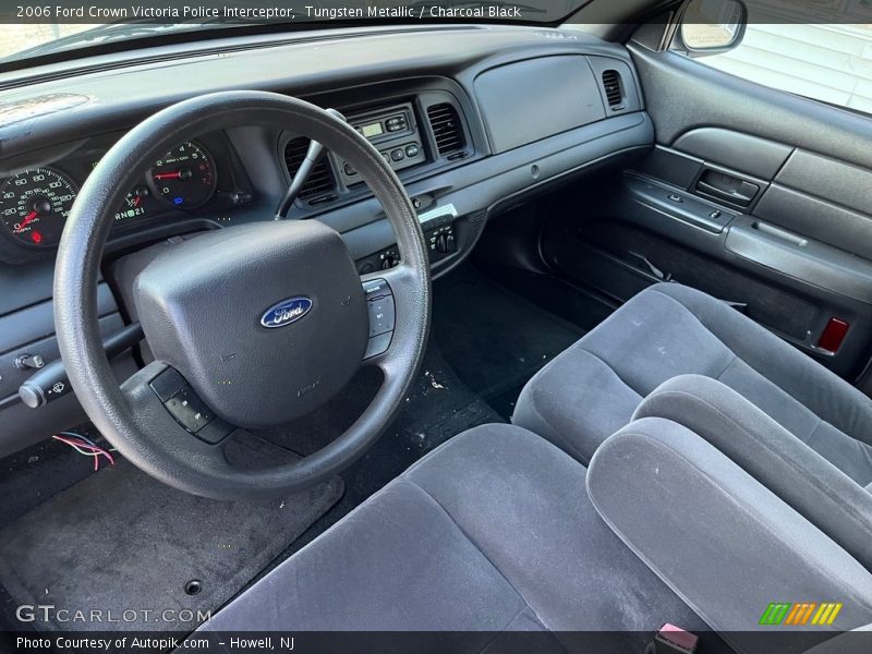  2006 Crown Victoria Police Interceptor Charcoal Black Interior