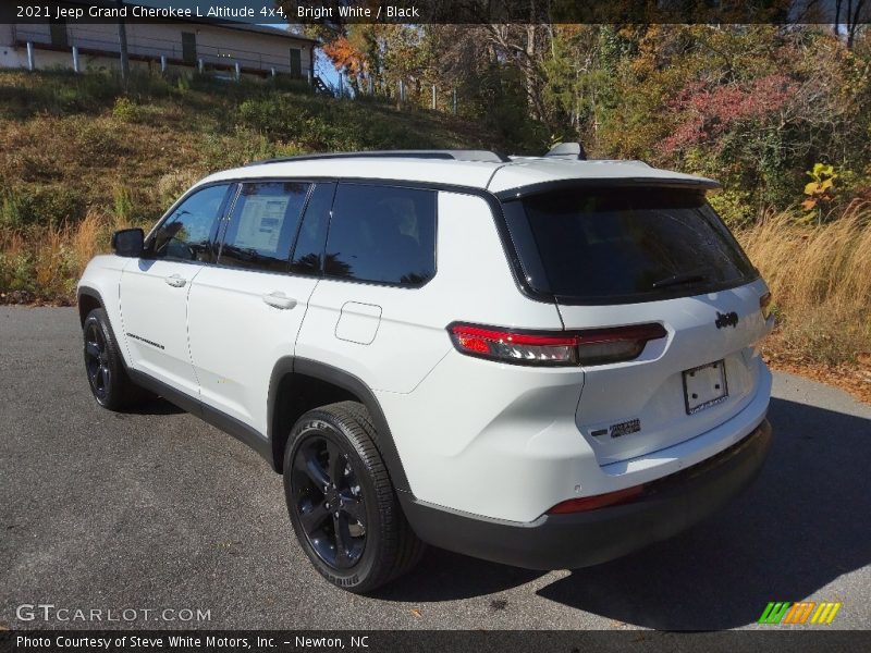 Bright White / Black 2021 Jeep Grand Cherokee L Altitude 4x4