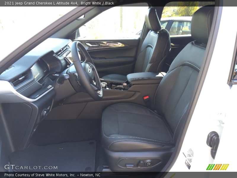 Bright White / Black 2021 Jeep Grand Cherokee L Altitude 4x4