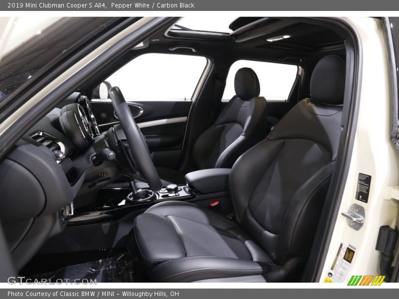 Pepper White / Carbon Black 2019 Mini Clubman Cooper S All4