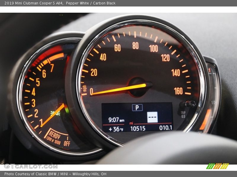 Pepper White / Carbon Black 2019 Mini Clubman Cooper S All4