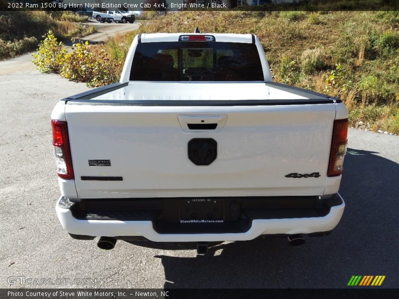 Bright White / Black 2022 Ram 1500 Big Horn Night Edition Crew Cab 4x4