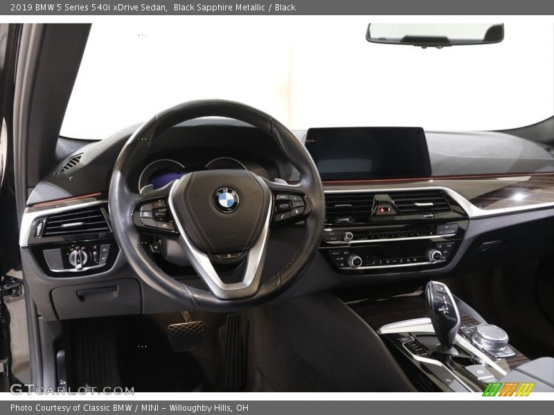 Black Sapphire Metallic / Black 2019 BMW 5 Series 540i xDrive Sedan
