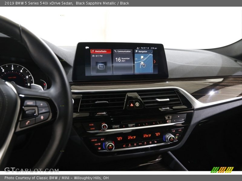 Black Sapphire Metallic / Black 2019 BMW 5 Series 540i xDrive Sedan