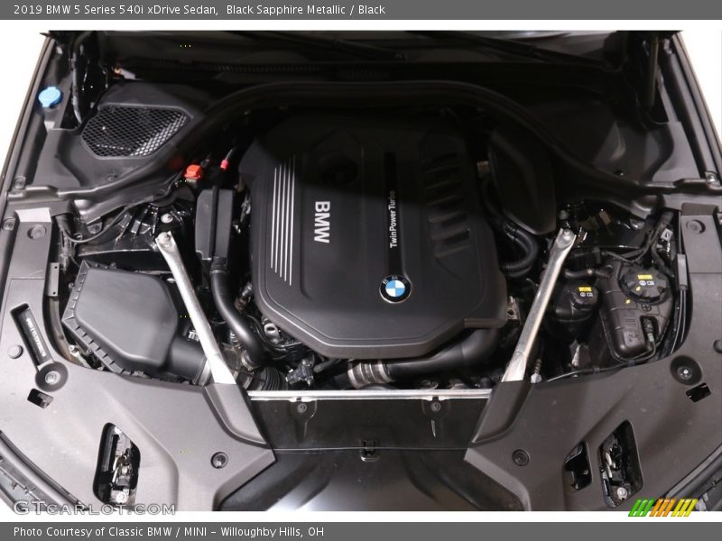 Black Sapphire Metallic / Black 2019 BMW 5 Series 540i xDrive Sedan