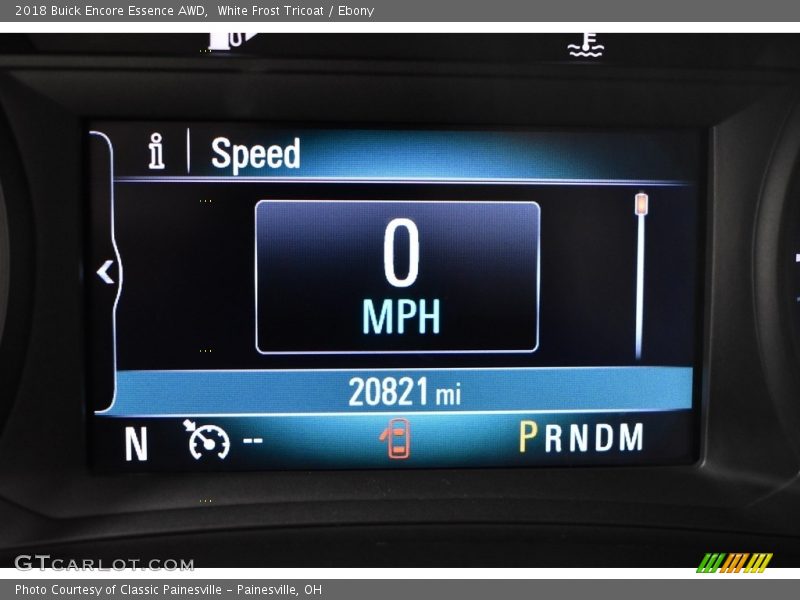 White Frost Tricoat / Ebony 2018 Buick Encore Essence AWD
