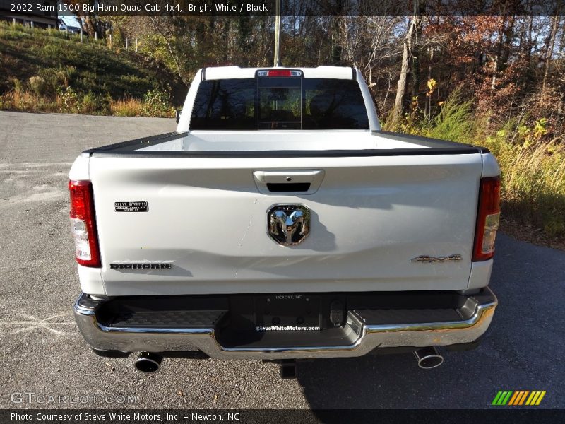 Bright White / Black 2022 Ram 1500 Big Horn Quad Cab 4x4